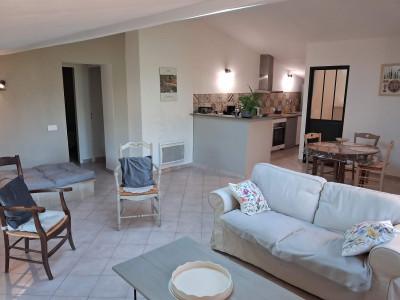 Gite spacieux au coeur du Luberon