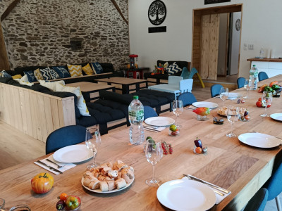 Domaine nature en Dordogne avec hébergements, étangs et séjours tout inclus pour familles et groupes