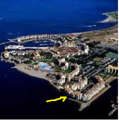 Libre dès le 22 AOUT beau T2 traversant rez vue directe à 180° sur l'étang salé mer à moins de 5mn.