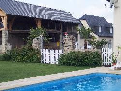 Gîte rural de caractère à louer, 10km de Lourdes, 6p, accès handicapés, piscine, billard, PC avec ADSL