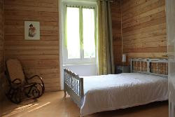 Appartement de 130 m2, grand confort dans maison de maitre