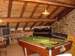 SUPERBE CHALET SAVOYARD - 3 Vallées - beaucoup de charme, 14 pers, 5ch, 5sdb,billard..!!!OFFRE SPECIALE 3e semaine janvier 2005...-30%