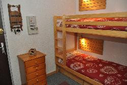 2 Alpes, Grand studio bord des pistes, centre station, 3*** Clévacances