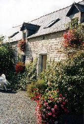 GITES ET CHAMBRE D HOTES DE LANJULIEN EN BRETAGNE