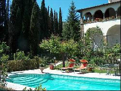 VILLA SANT'AGNESE    DEMEURE HISTORIQUE CLASSEE