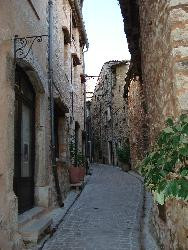 PROMO JUIILET Vacances romantique pour 2. Appartement avec une terrasse . Vue sur la mer