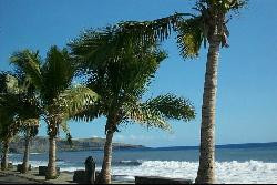 ILE DE LA REUNION 2 T2 MEUBLES