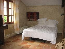 Havre de tranquilité ensoleillé sur les côteaux de Monbazillac