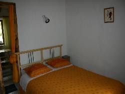 Maisonnette en pierres dans la garrigue calme tt cft près Cité médiévale Carcassonne