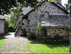 MAISON DE CAMPAGNE EN AUVERGNE