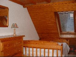 petit logement dans résidence village à Luz Saint Sauveur