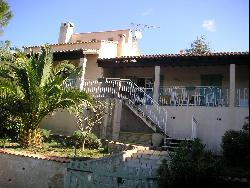 Belle villa et superbe piscine , vue splendide 10 kms Montpellier