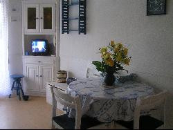 STUDIO CABINE situé à ARCACHON au port de plaisance