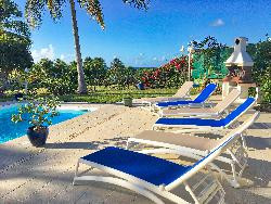 VILLA ALAMANDA  pour 6 pers. avec piscine en bordure de plage