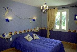 location de gîte en drôme provençale, climatisation + piscine Maison de Suzanne