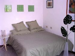 Rome - appartement vacances prés du métro B, 2-8 personnes