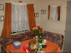 Caravane résidentielle tout confort phillipeville belgique