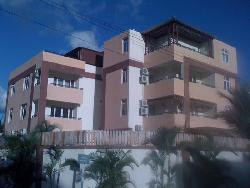 L'appartement  a 2 minutes a pied de la plage de Flic en Flac