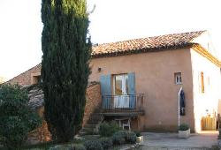 Gite avec piscine dans Bastide provencale au coeur du Luberon