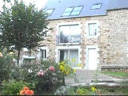 gîte en Normandie, aux portes de la Bretagne, avec vue sur la baie du Mont-Saint-Michel.