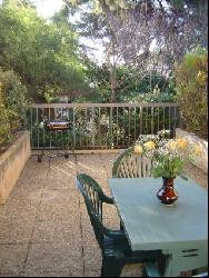 T2 32m² + terrasse 24 m² à 300m des plages des lecques (83270)