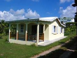 Bungalow privé dans grande propriété - Plage du Helleux - Sainte-Anne