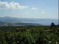 loue f2 dans chalet pres d'ajaccio