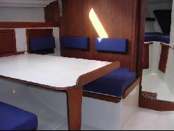 OSTENDE: BATEAU A QUAI