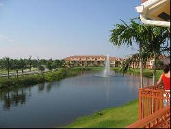 MAISON A PROXIMITE DE MIAMI DANS UN DOMAINE PRIVEE