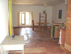 LOCATION DE VACANCES : APPARTEMENT PRÈS DE COURSAN