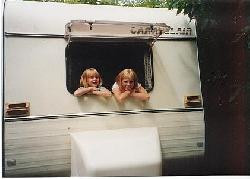 LOCATION CARAVANE 3/4 PLACES AUVENT FRIGO à FOUESNANT