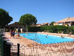 Location d'un pavillon  à la mer avec piscine partagée