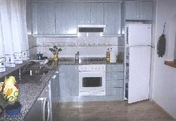 MAISON MITOYENNE DANS PETITE RESIDENCE PRIVÉE, ENDROIT CALME À PROXIMITÉ D'UNE GRANDE PLAGE DE SABLE