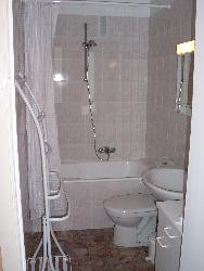 Roquebrune Cap Martin entre Monaco et Menton studio 4 personnes 100m de la mer