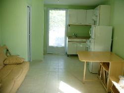 Louons beau studio meublé climatisé à 10 km LA ROCHELLE, 9 km Chatelaillon