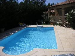 BELLE VILLA INDEPENDANTE TOUT CONFORT EYGUIERES ALPILLES- 8 Pers.