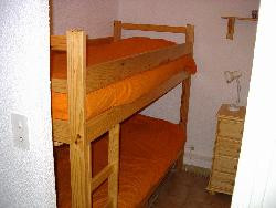 loue le Corbier (1550 m) appt 6/7 personnes50 m2 classé 2 étoiles pieds des pistes