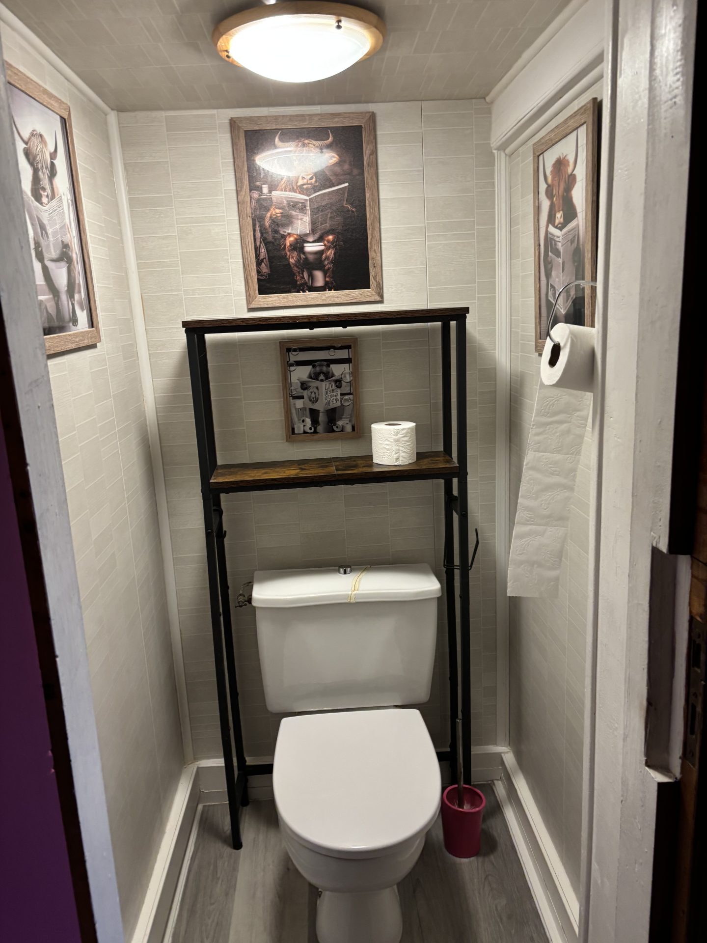 WC séparé de la salle d'eau