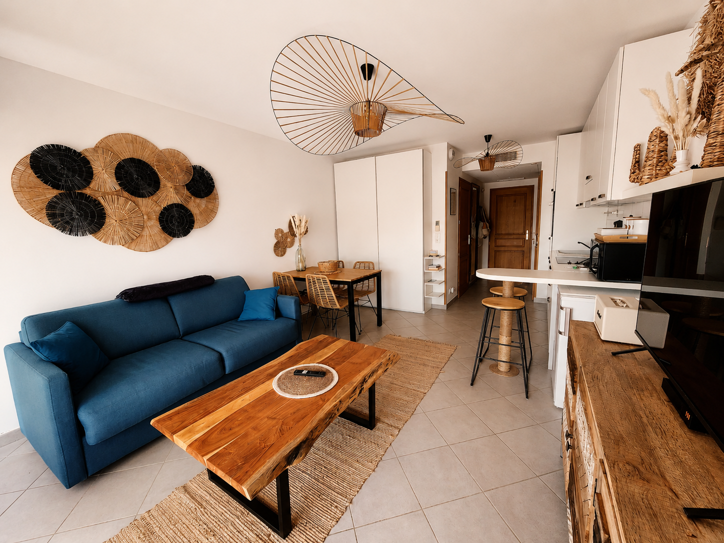 CALVI – T2 –4 pers– Vue Mer & Montagne | Plage à 200 m | Tout à pied | Parking Privée — photo 9