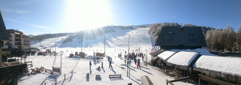 vue depuis la terrasse en hiver