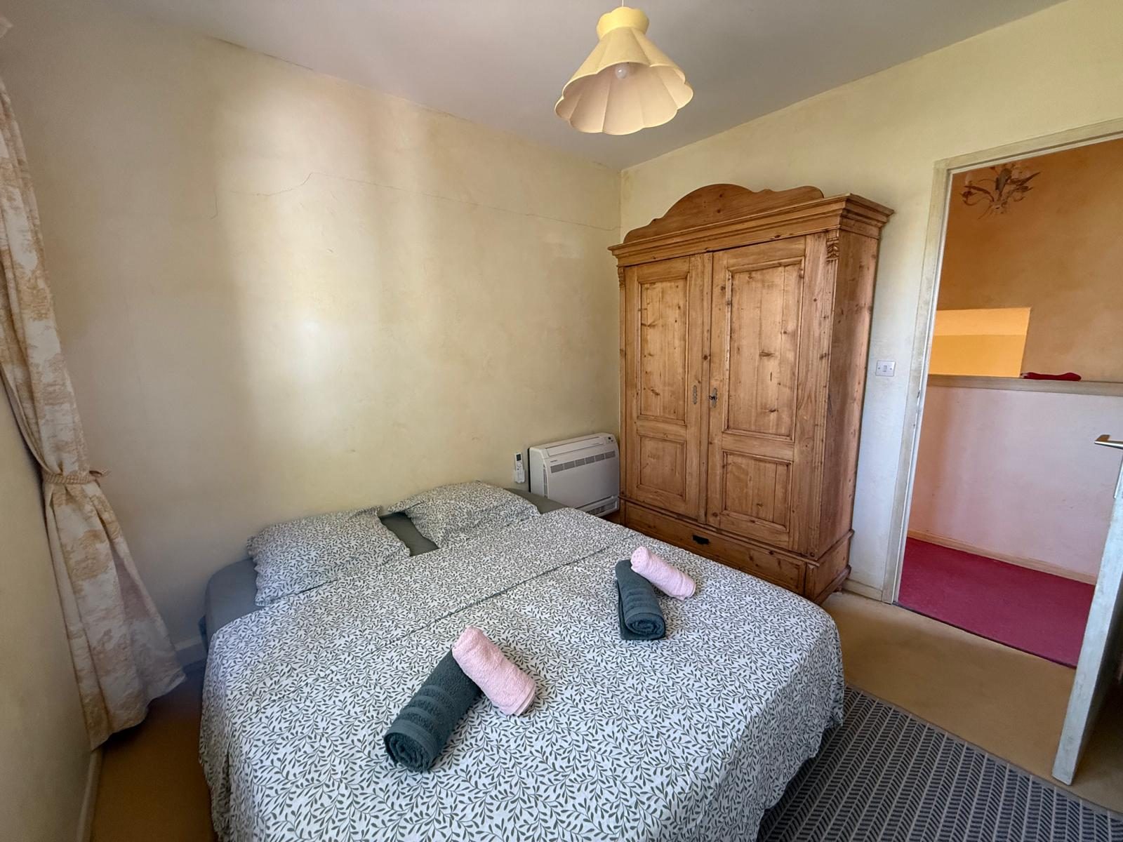 3e chambre double à l'étage
