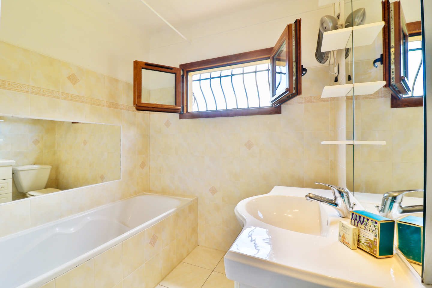 Gîte 4 étoiles avec jardin – 6 personnes – Côte d'Azur, Cannes, Grasse et Nice — photo 8